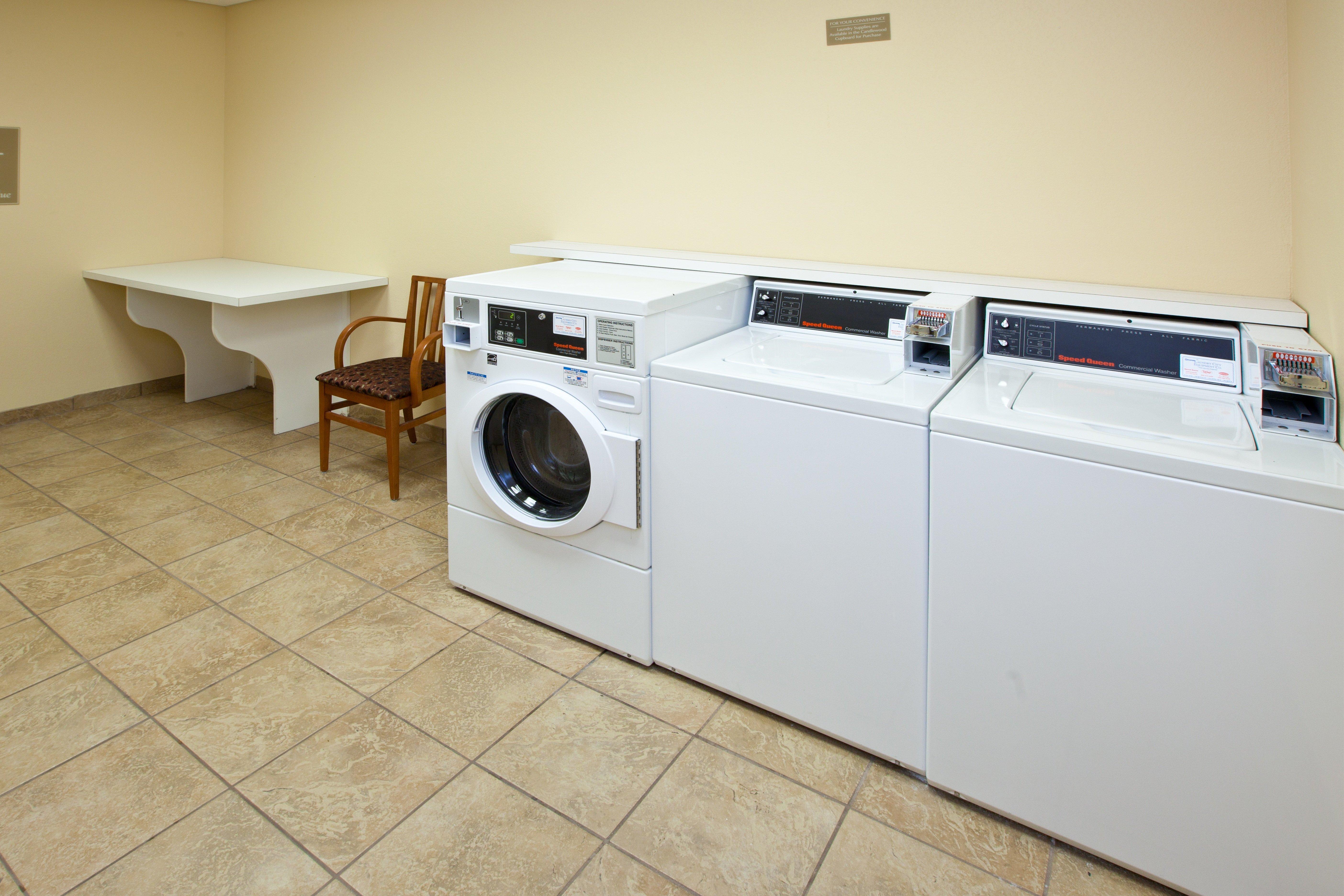 Candlewood Suites Lafayette By Ihg Екстериор снимка