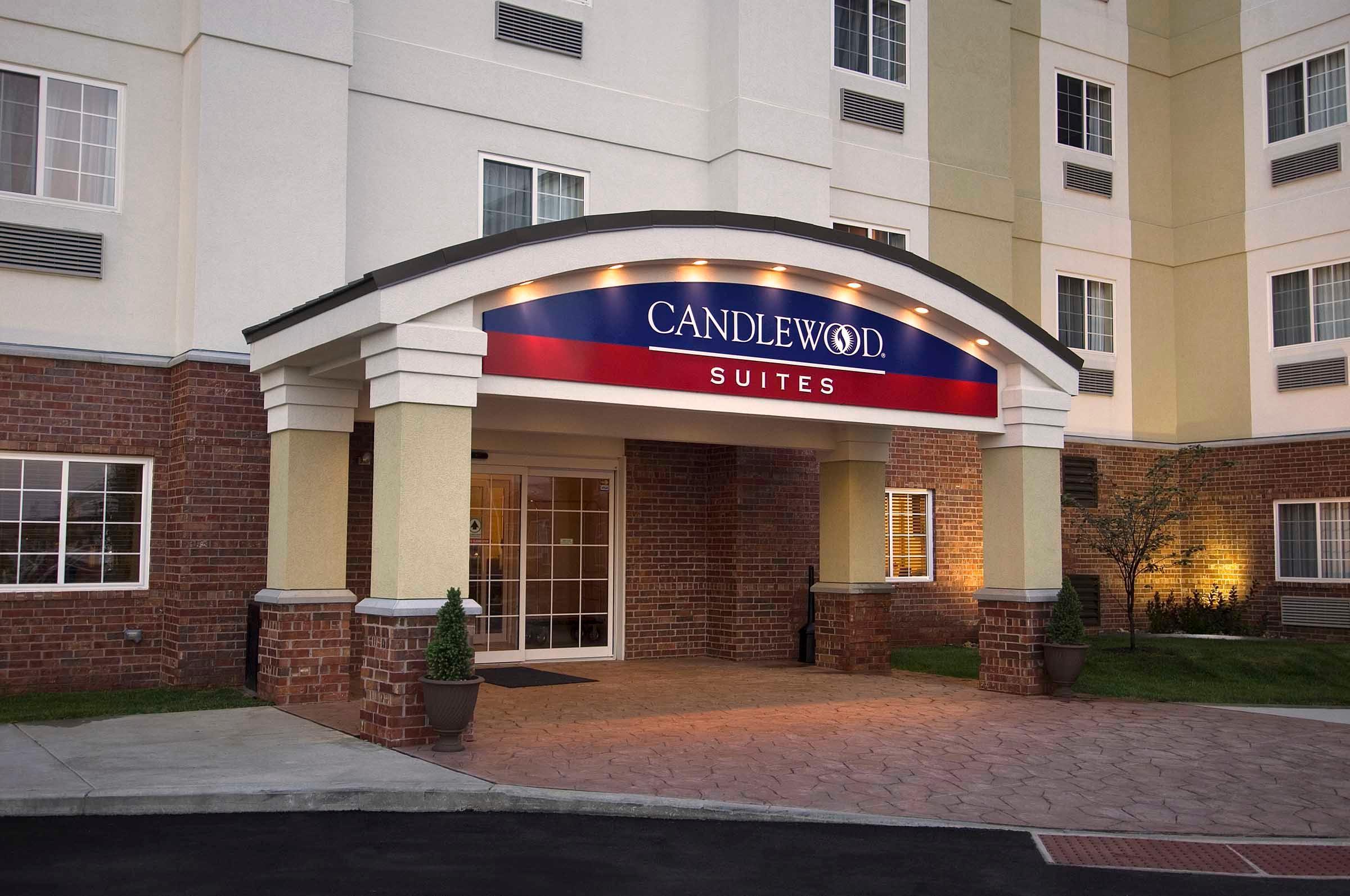 Candlewood Suites Lafayette By Ihg Екстериор снимка
