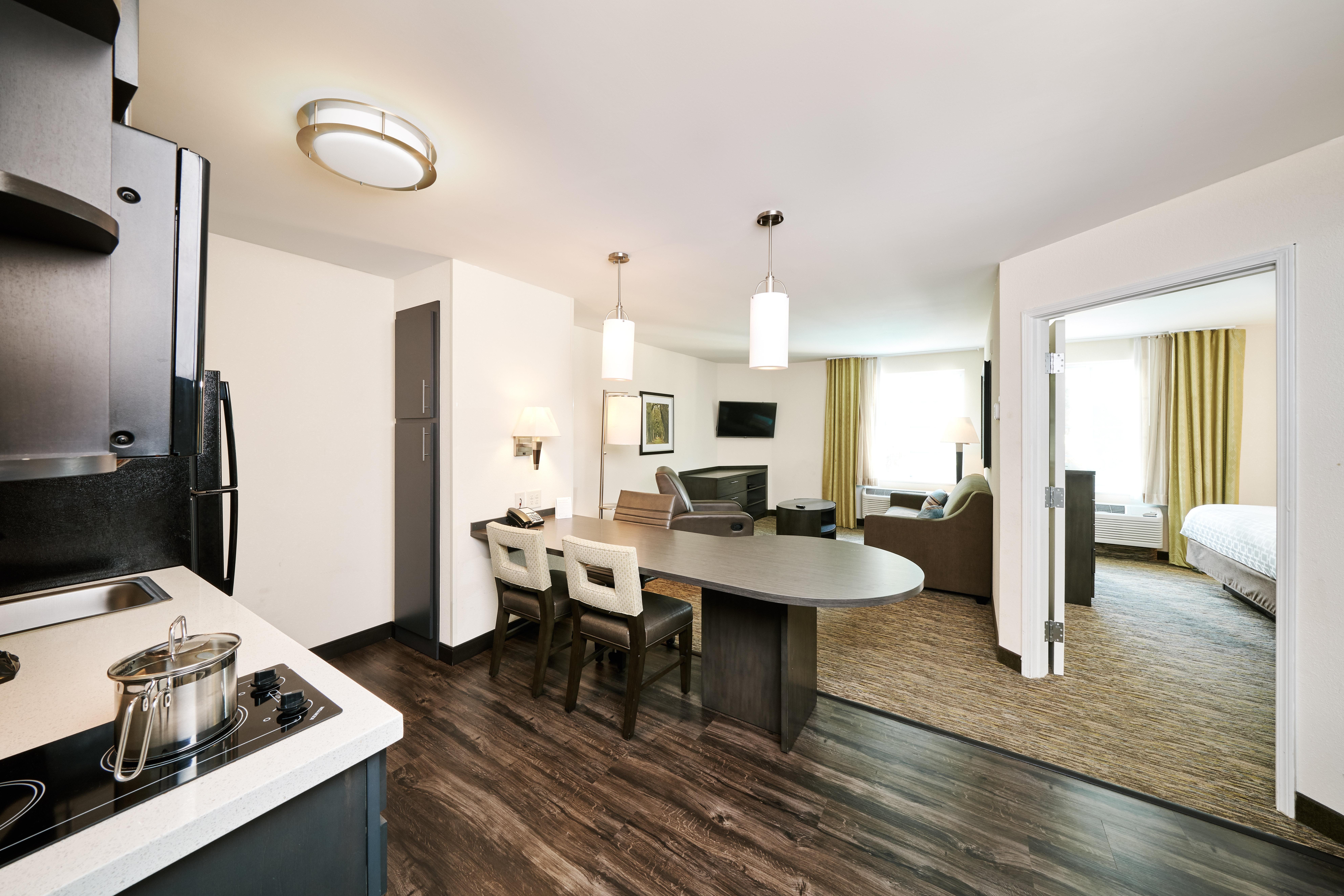 Candlewood Suites Lafayette By Ihg Екстериор снимка