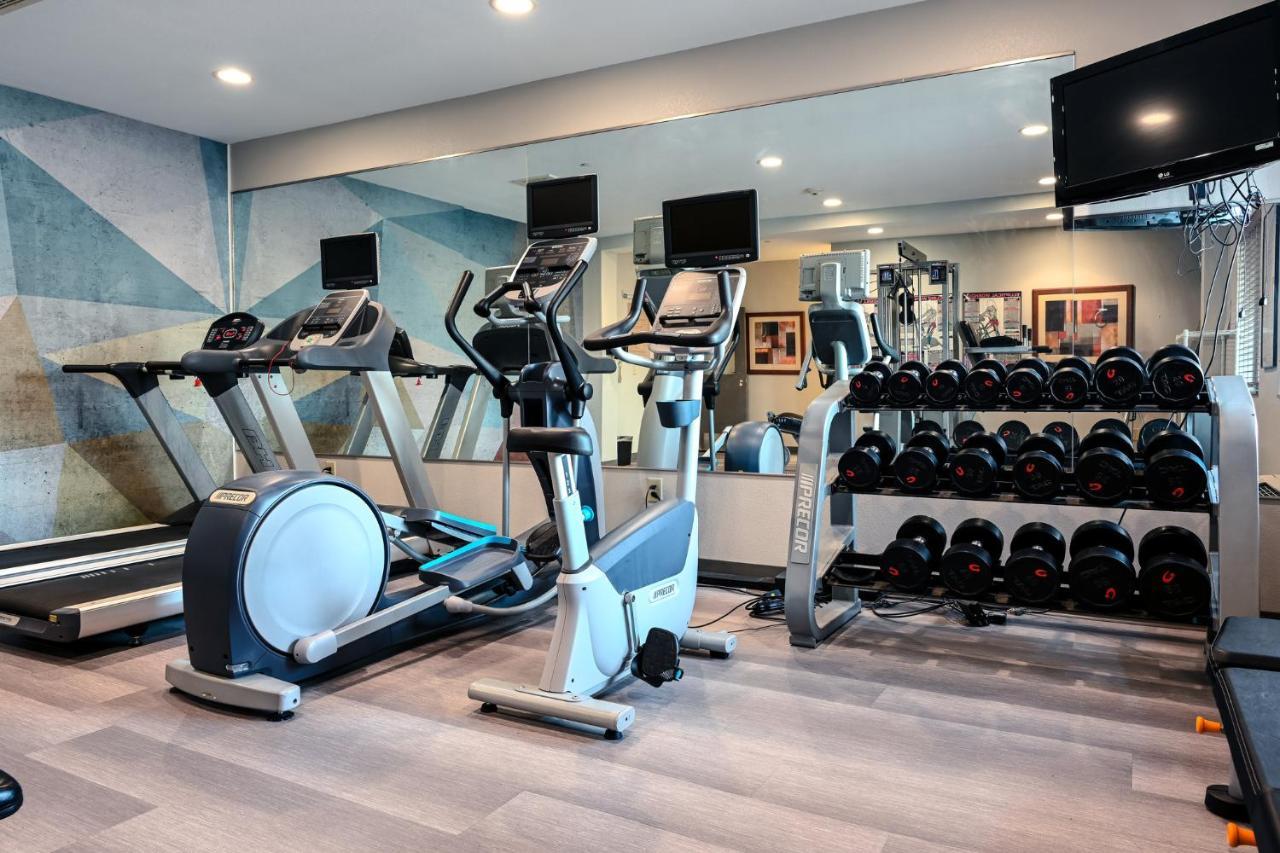 Candlewood Suites Lafayette By Ihg Екстериор снимка