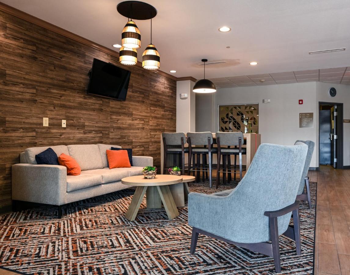 Candlewood Suites Lafayette By Ihg Екстериор снимка