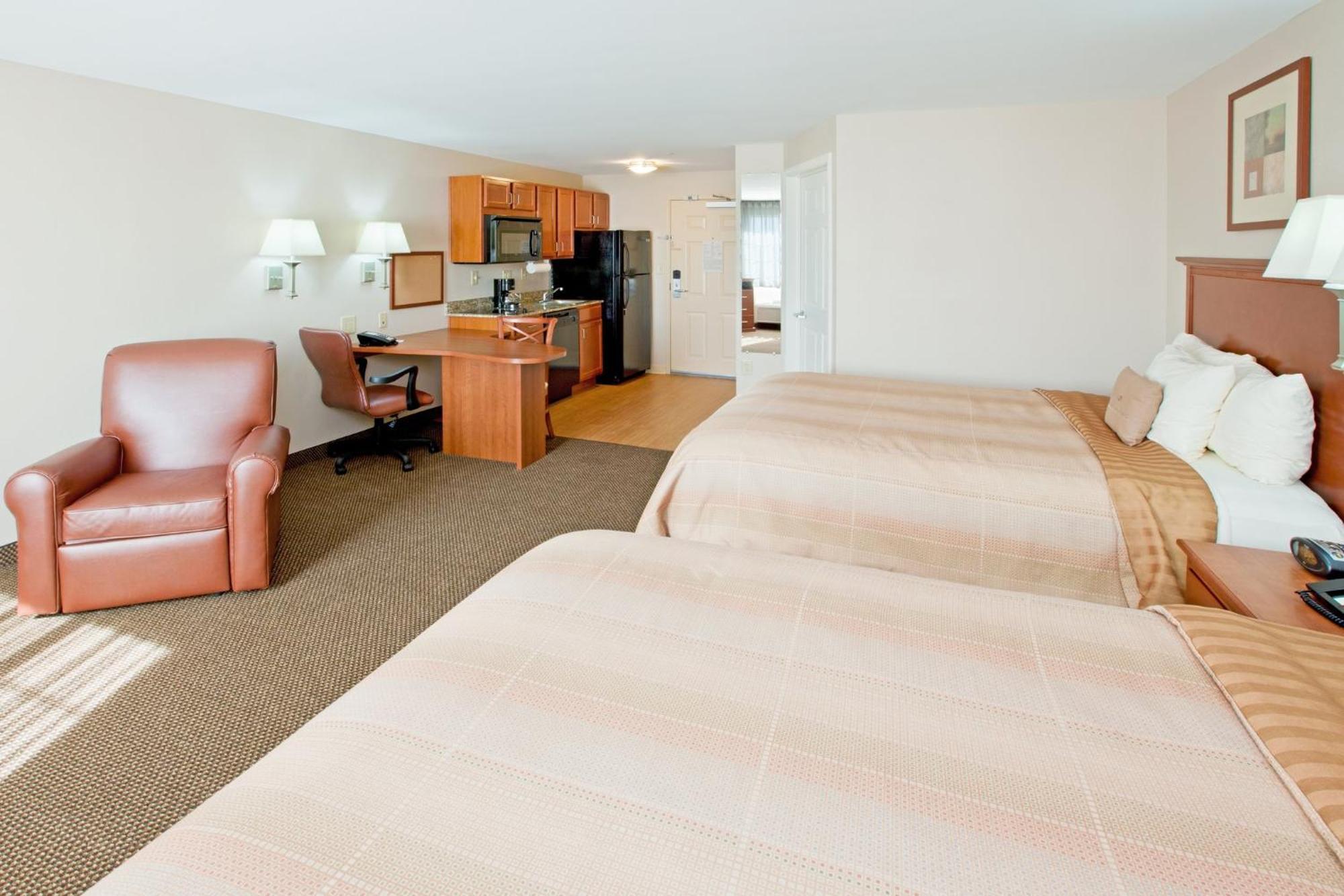 Candlewood Suites Lafayette By Ihg Екстериор снимка